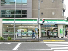 【神奈川県/川崎市中原区下小田中】リベール武蔵中原 ファミリーマート 武蔵中原駅前店（現地より約48m）