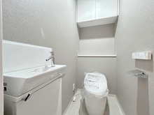 【東京都/港区六本木】オープンレジデンシア六本木美術館前 トイレ