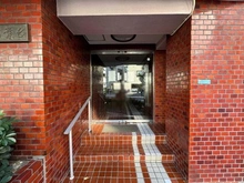 【東京都/目黒区青葉台】パラスト青葉台 エントランス