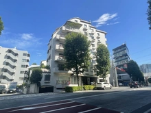 【東京都/渋谷区神宮前】クラウン青山 外観