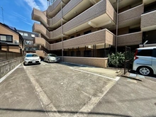 【東京都/町田市中町】ネオハイツ町田中町 駐車場
