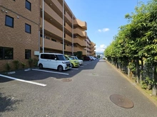 【神奈川県/相模原市緑区田名】プレミール橋本南 駐車場