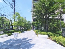 【神奈川県/厚木市田村町】ルネ本厚木 敷地内