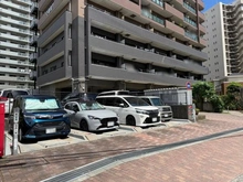 【神奈川県/相模原市南区上鶴間本町】ロアーブル・ガーデン町田 駐車場