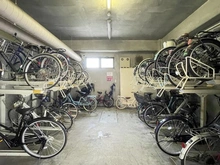 【神奈川県/厚木市田村町】プレール本厚木弐番館 駐輪場