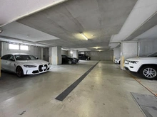 【神奈川県/厚木市田村町】プレール本厚木弐番館 駐車場