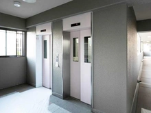 【神奈川県/海老名市河原口】ベルドゥムール海老名弐番館  共用部：エレベーター