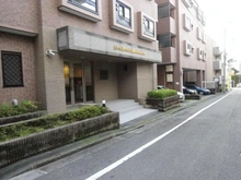 【東京都/町田市森野】ライオンズマンション町田森野 エントランス