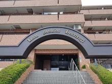 【神奈川県/厚木市林】ライオンズマンション本厚木 アプローチ