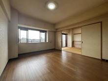 【神奈川県/相模原市南区上鶴間本町】バルール町田 リビング・ダイニング