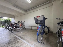 【神奈川県/相模原市南区上鶴間本町】バルール町田 駐輪場