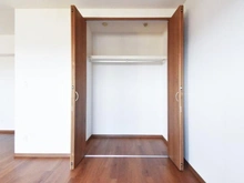 【神奈川県/大和市下鶴間】ライオンズマンション中央林間第7 収納:洋室