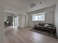 【神奈川県/大和市桜森】クローバーライフ桜森 LDK：※家具・調度品等は販売価格に含まれません。