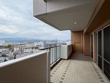 【神奈川県/相模原市中央区南橋本】プレヴィオ橋本 バルコニー