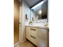 【神奈川県/座間市相模が丘】エステスクエア小田急小田原ステージIII 洗面室