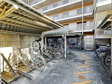 【神奈川県/座間市相模が丘】エステスクエア小田急小田原ステージIII 駐輪場