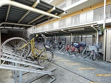 【神奈川県/座間市相模が丘】エステスクエア小田急小田原ステージIII 駐輪場