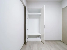 【神奈川県/座間市南栗原】ローレルコートかしわ台　 収納：洋室