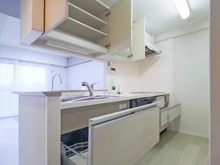 【神奈川県/座間市南栗原】ローレルコートかしわ台　 キッチン：収納