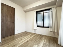 【神奈川県/大和市下鶴間】モアグランデ南林間 洋室