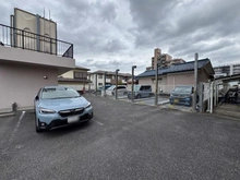 【神奈川県/大和市下鶴間】モアグランデ南林間 駐車場