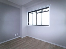 【東京都/町田市金井ヶ丘】セントヒルズ 鶴 川 サービスルーム（納戸）