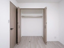 【神奈川県/海老名市河原口】ベルドゥムール海老名弐番館 収納：洋室