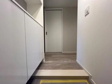 【東京都/町田市玉川学園】コスモ玉川学園前 玄関