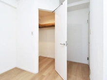 【神奈川県/相模原市南区古淵】ナイスアーバン古淵 収納：洋室（ウォークインクローゼット）