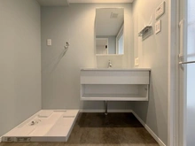 【神奈川県/大和市桜森】ニューファミール桜森 洗面室