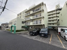 【神奈川県/大和市桜森】ニューファミール桜森 駐車場