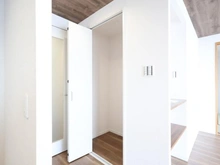 【東京都/町田市小山ヶ丘】グランレガーロ リビング・ダイニング：収納