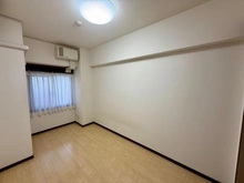 【東京都/町田市原町田】メゾンエクレーレ町田 洋室