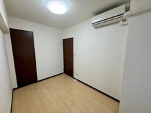 【東京都/町田市原町田】メゾンエクレーレ町田 洋室