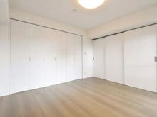 【神奈川県/横浜市旭区若葉台】若葉台団地 4-14号棟 洋室