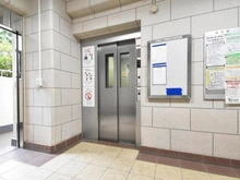 【神奈川県/横浜市旭区若葉台】若葉台団地 4-14号棟 共用部：エレベーター