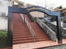 【東京都/町田市能ヶ谷】ライオンズマンション鶴川 アプローチ