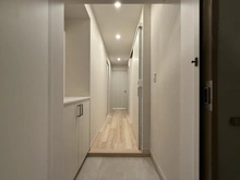 【神奈川県/海老名市中央】ロイヤルステージ海老名III 廊下