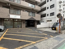 【神奈川県/海老名市中央】ロイヤルステージ海老名III 駐車場