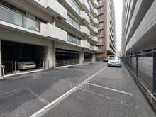 【神奈川県/海老名市中央】ロイヤルステージ海老名III 駐車場