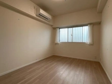 【神奈川県/座間市ひばりが丘】三協鶴間ガーデンハウス 洋室