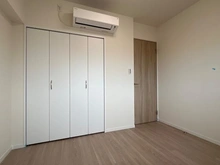 【神奈川県/座間市ひばりが丘】三協鶴間ガーデンハウス 洋室