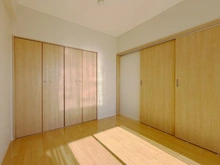 【神奈川県/相模原市南区上鶴間本町】メイツ相模大野 洋室