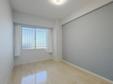 【神奈川県/相模原市南区上鶴間本町】メイツ相模大野 洋室