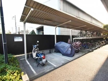 【神奈川県/大和市深見西】リリファ大和 駐輪場