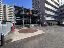 【神奈川県/厚木市水引】ロイヤルステージ本厚木I 駐車場