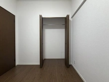 【神奈川県/相模原市南区上鶴間本町】プラタスガーデンつきみ野 収納