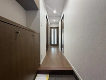 【神奈川県/相模原市南区上鶴間本町】プラタスガーデンつきみ野 廊下