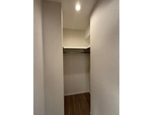 【神奈川県/横浜市青葉区奈良】青葉山手台クローバーヒルズ 洋室