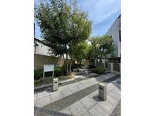 【神奈川県/相模原市中央区清新】レクセルガーデン相模原 敷地内